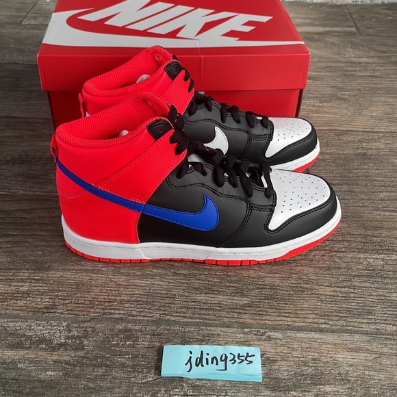 Nike Dunk Hi Youth/Women’s Sneakers - Picture 4 of 8